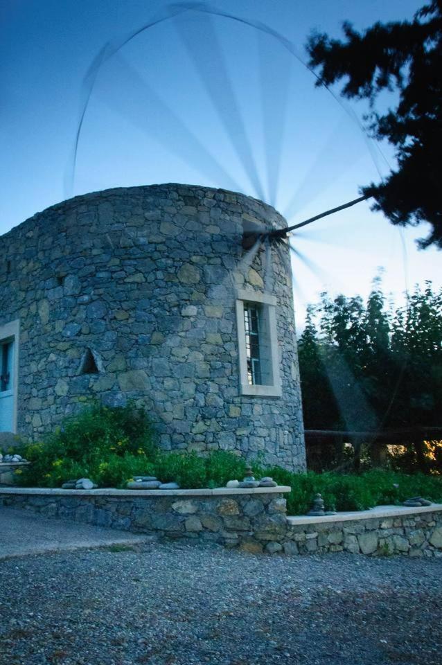 Authentic Cretan Stone Windmill Villa Sitia  Eksteriør billede